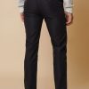 Men's navy chino trousers in Tailored Fit